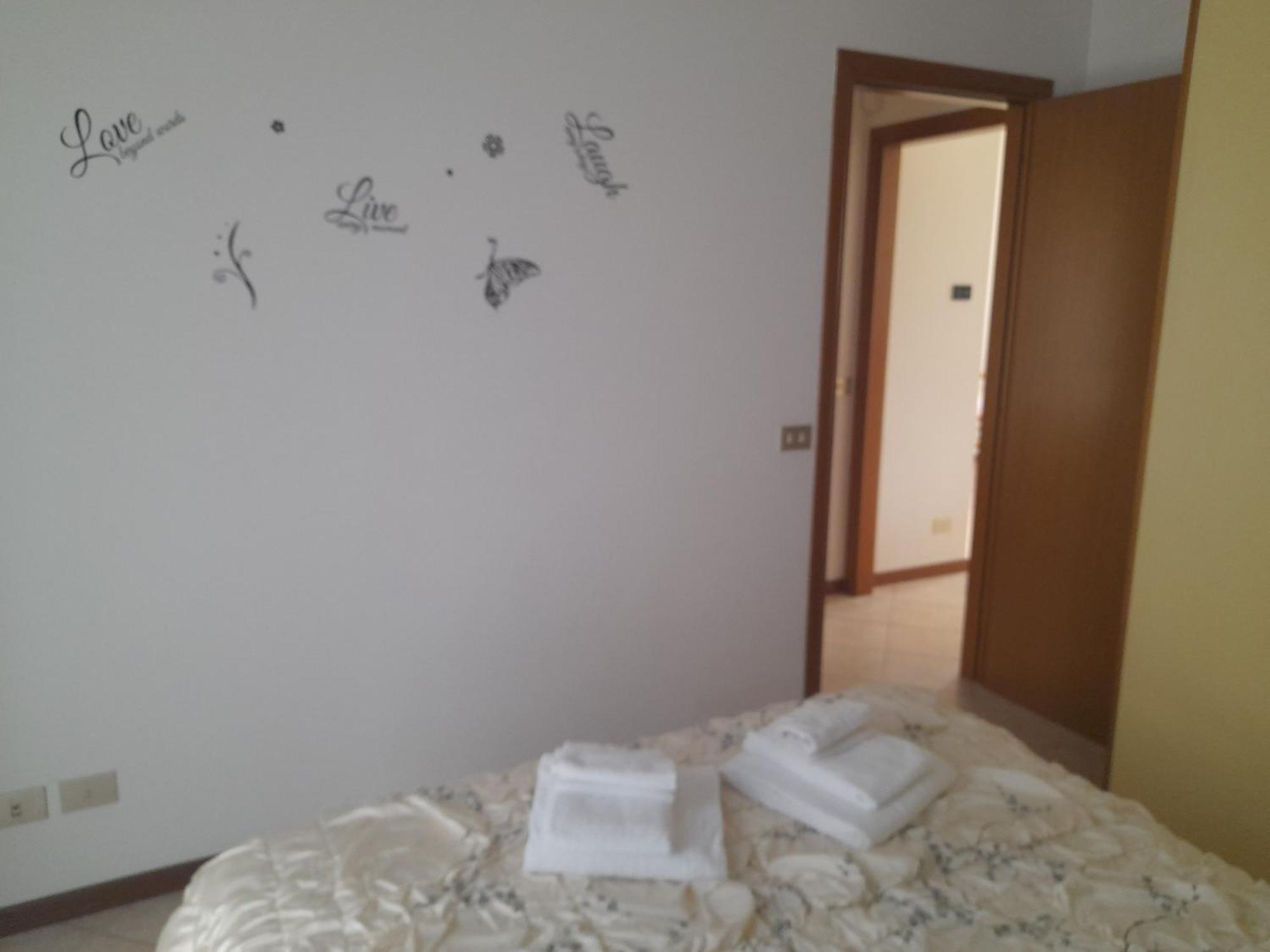 Mahatma Residence Lake View Lazise Habitación foto